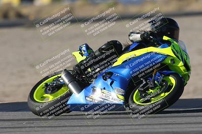 media/Nov-01-2025-CVMA (Sat) [[fc0f7531b8]]/Race 13-Femmewalla-Femmewalla UL/